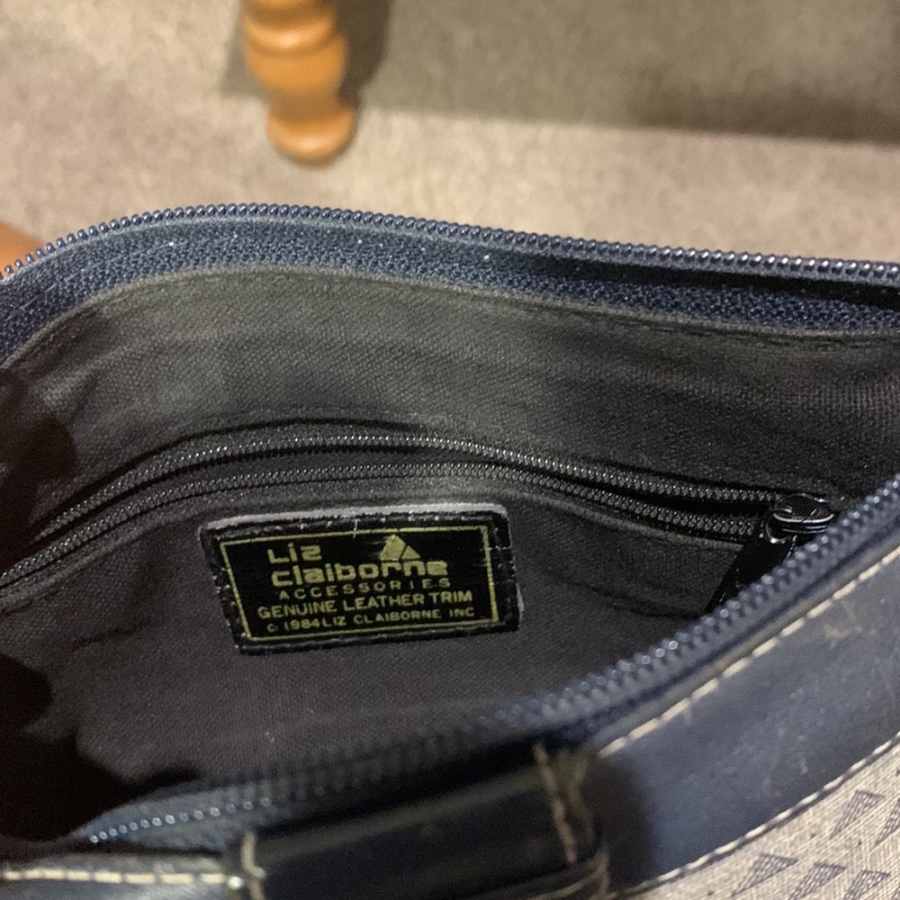 Vintage Liz Claiborne Purse - Picture 3 of 5
